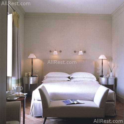 Savoy Hotel 51